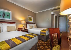 Hemingways Hotel