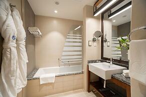 Amwaj Rotana, Jumeirah Beach - Dubai