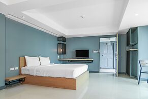 Nora Lakeview Hotel