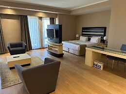 ADM Grand Hotel