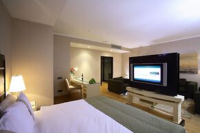 ADM Grand Hotel