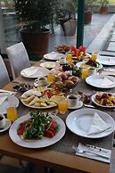 ADM Grand Hotel