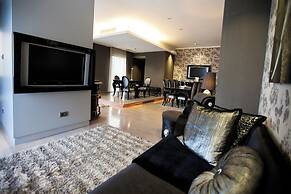 ADM Grand Hotel