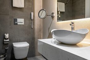 ADM Grand Hotel