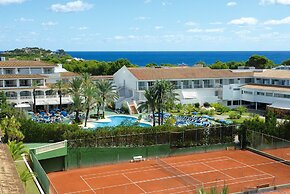 FERGUS Club Font de Sa Cala Beach
