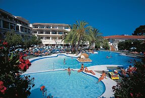 FERGUS Club Font de Sa Cala Beach