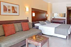 FERGUS Club Font de Sa Cala Beach