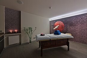 Ramada Plaza by Wyndham Bucharest Convention Center