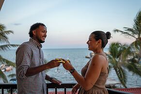 Sunbreeze Suites