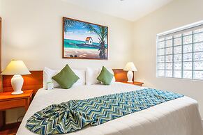 Sunbreeze Suites