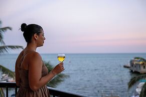 Sunbreeze Suites