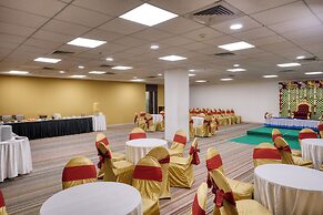 Featherlite Evoma Hotel