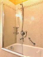 Hotel Becher
