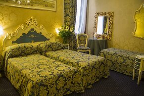 Hotel Becher