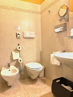 Hotel Becher