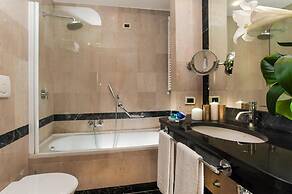 Cardinal Hotel St. Peter