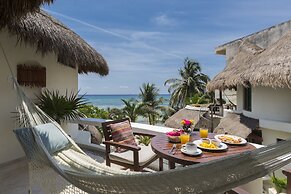 Playa Palms Beach Hotel