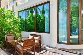 Playa Palms Beach Hotel