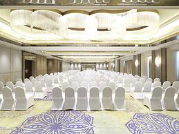 Vivanta Vijayawada, MG Road