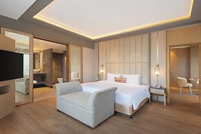 Vivanta Vijayawada, MG Road