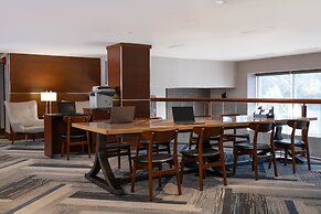 Four Points by Sheraton Victoria Gateway