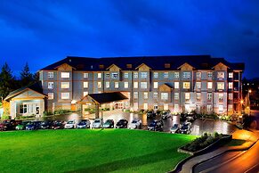 Four Points by Sheraton Victoria Gateway