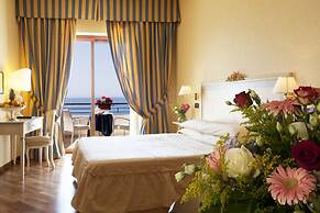 Punta Campanella Resort & SPA