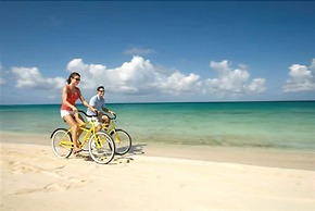 Cape Eleuthera Resort & Marina
