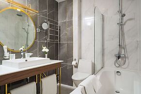 OK Odessa Hotel