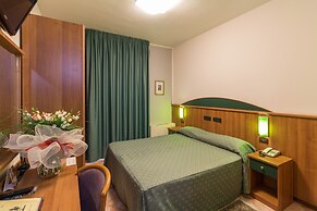 Roy Hotel