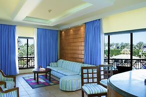 Parrotel Aquapark Resort