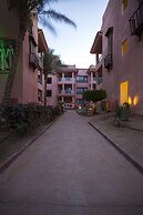 Parrotel Aquapark Resort