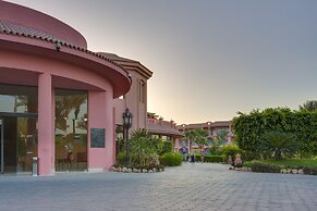 Parrotel Aquapark Resort