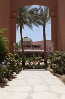 Parrotel Aquapark Resort