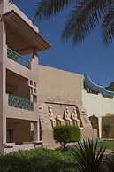 Parrotel Aquapark Resort