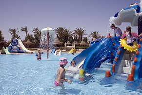 Parrotel Aquapark Resort