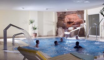 Parrotel Aquapark Resort