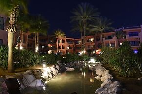 Parrotel Aquapark Resort