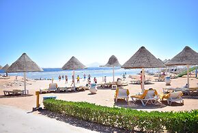Parrotel Aquapark Resort