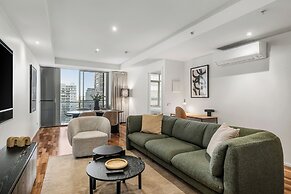 Urban Rest Melbourne (formerly Nolo Apts. Lonsdale St)