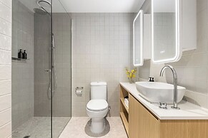 Urban Rest Melbourne (formerly Nolo Apts. Lonsdale St)