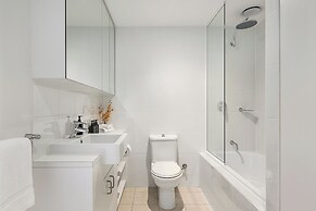Urban Rest Melbourne (formerly Nolo Apts. Lonsdale St)