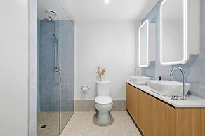 Urban Rest Melbourne (formerly Nolo Apts. Lonsdale St)