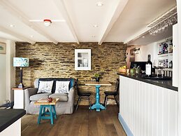 The Lugger Hotel