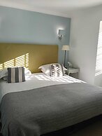 The Lugger Hotel
