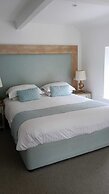 The Lugger Hotel