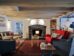 The Lugger Hotel