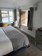 The Lugger Hotel