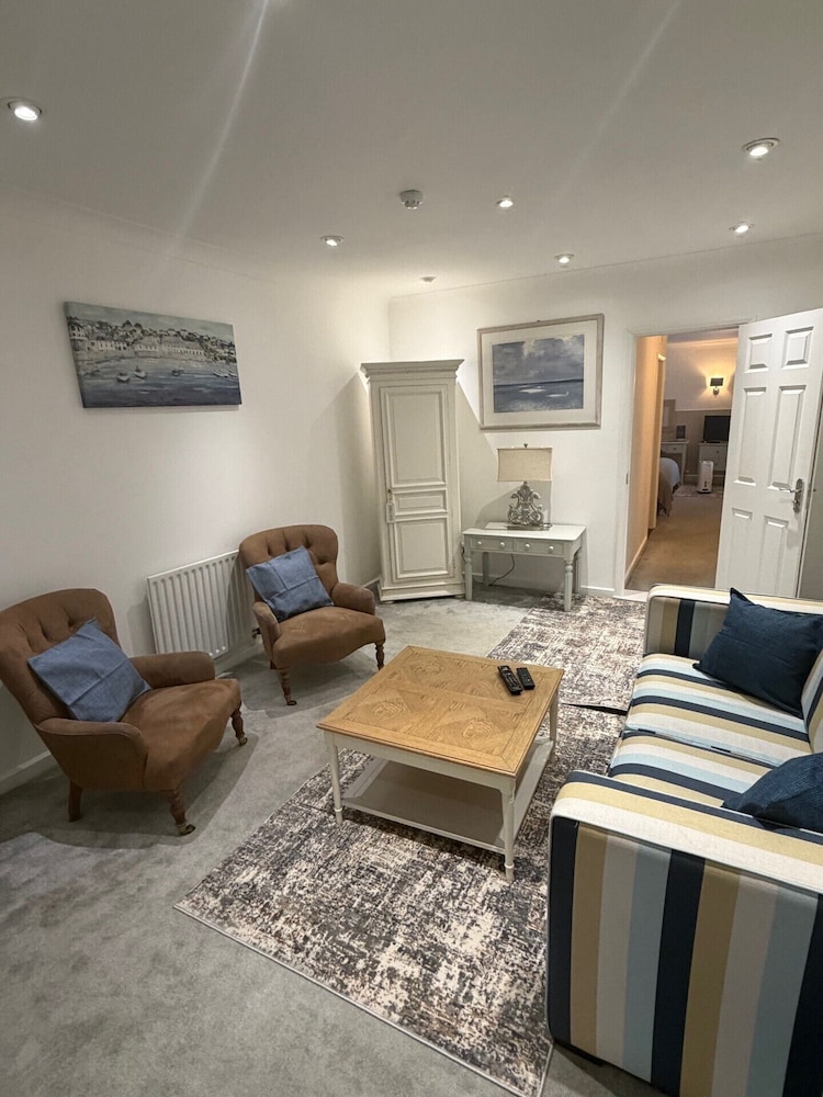 The Lugger Hotel