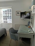 The Lugger Hotel